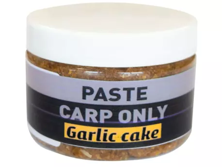 Obalovací pasta Carp Only Garlic Cake 150g