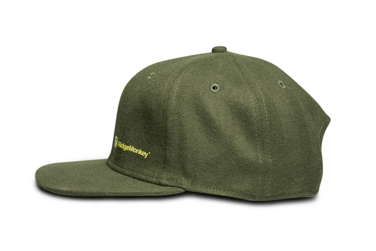 RidgeMonkey kšiltovka s rovným kšiltem APEarel Dropback Snapback