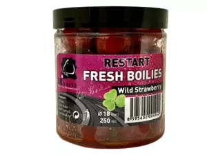 LK Baits Fresh Boilie Restart Wild Strawberry 14mm 150ml