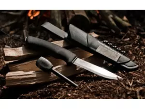 Mora Bushcraft Survival Black