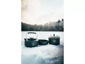 Giants fishing Sada nádobí s konvičkou 3 Piece Pan & Kettle Set