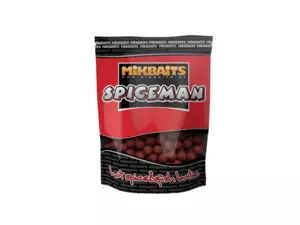 MIKBAITS Spiceman boilie 1kg - Pikantní švestka 30mm