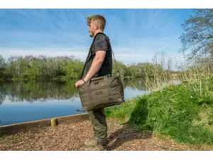 Avid Carp Taška Compound Carryall Standard AKCE