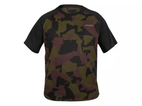 Avid Carp Tričko Distortion Camo Lite T-Shirt AKCE