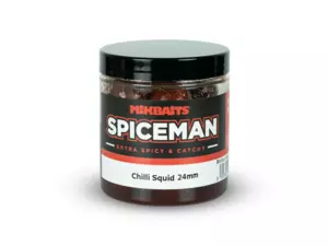 MIKBAITS Spiceman boilie v dipu 250ml - Chilli Squid 24mm