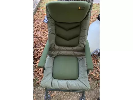 PROLOGIC Křeslo INSPIRE RELAX RECLINER CHAIR WITH ARMRESTS VYSTAVENÝ KUS