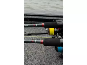 Fox Rage Prut Warrior Zander Jigger 2,4 m 10-35 g AKCE