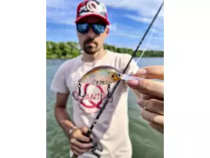 QUANTUM 4G 4CM REAL SHINER FAT MINNOW SR VÝPRODEJ