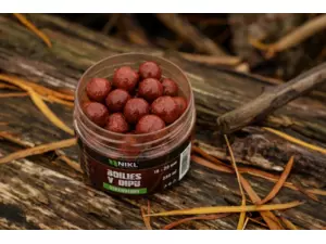 Nikl Boilies v dipu Strawberry 18+20mm, 250g