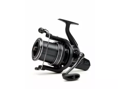 Kaprový rybářský naviják DAIWA 23 Emblem 45 SCW QD