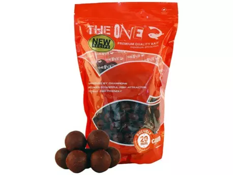 THE ONE Rozpustné boilies Red Soluble Cajun/koření 1 kg VÝPRODEJ