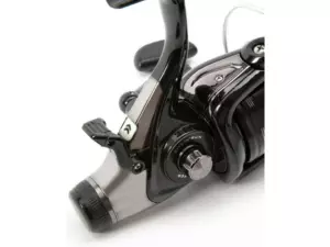 Daiwa Naviják Black Widow BR 3500A