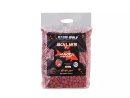 MAGIC WOLF BOILIES JAHODA 5KG