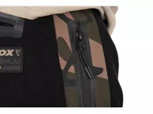 Fox Tepláky Black/Camo Premium 310 Joggers