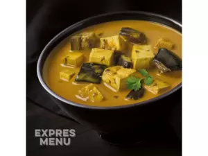 EXPRESS MENU Žluté kari s tofu - 2 porce