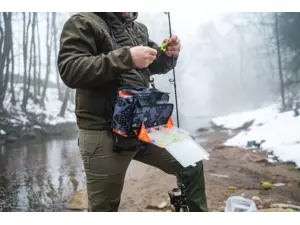 Giants fishing Vláčecí ledvinka Spinning Waist/Leg Bag