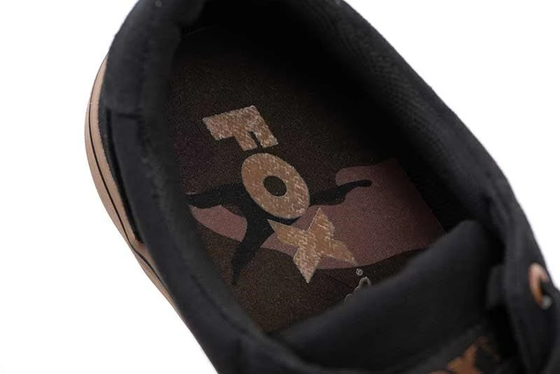 FOX Boty Black Canvas Shoe