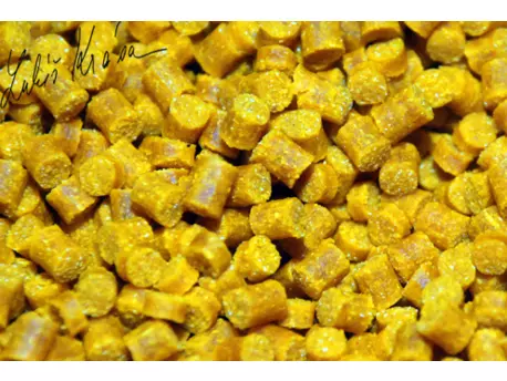 LK Baits Kukuřičné Pelety - Corn Pellets 10kg, 4mm