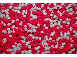 LK BAITS Duo Pellets Wild Strawberry/ Carp Secret 1kg, 4mm