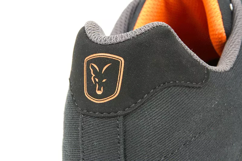 FOX Boty Black & Orange Casual Trainers VÝPRODEJ