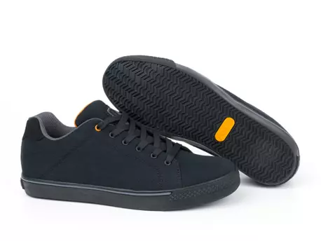 FOX Boty Black & Orange Casual Trainers VÝPRODEJ