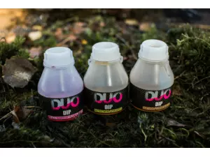 LK Baits DUO X-Tra Dip Wild Strawberry/Carp Secret 200ml