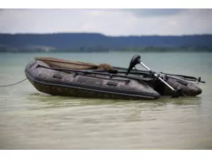 FOX Člun FX240 Inflatable Boat CAMO VÝPRODEJ